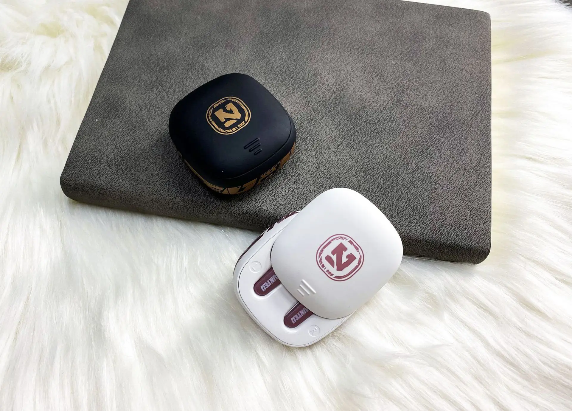 

Two Thousand and Twenty-Two Cross Border New Product] Enc Noise Reduction Bluetooth Headset Factory Private Model 006