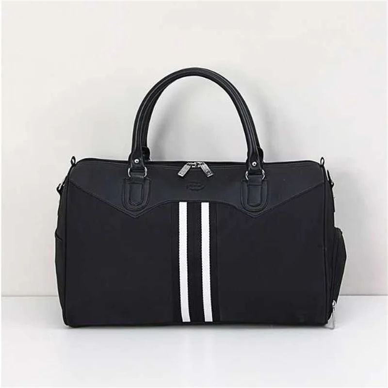 Men's And Women's All-purpose Travel Bag Large Hand Luggage Wearable Sports Shoulder Luggage Bag Independent Shoes Position 2022