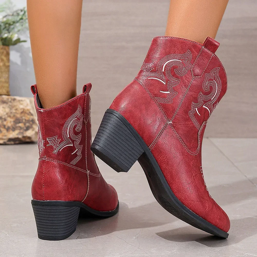 Женские ботильоны в стиле панк на массивном каблуке вестерн