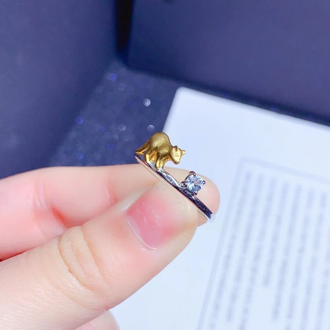 

Женское кольцо из серебра 925 пробы с натуральным аквамарином