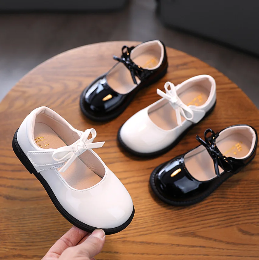 

Korean Version of the Princess Small Leather Shoes Girls 2022 Spring New Little Girl Cute Single Shoes Flat Bow Performance Shoe