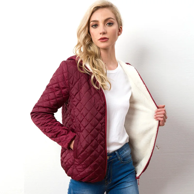 

Warm Autumn and Winter Women's Hooded Quilted Cotton Coat Solid Color Coat Lamb Fleece Short Cotton Coat Women