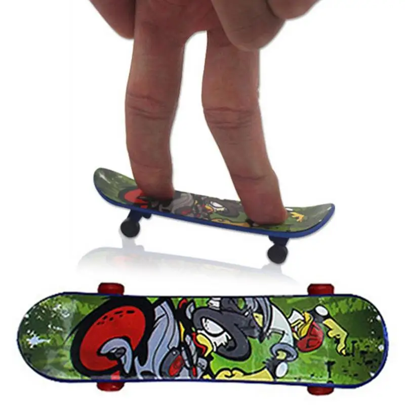 

Finger Skateboard Multi-Colored Finger Scooter Skateboard Children Toys Interactive Freestyle Skate Novel Toys For Children 2022