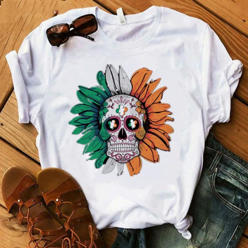 

Spring and Summer Women's T-shirt Short Sleeve Trend Sunflower Headscarf Skull Print Fashion Collar Casual Girl Tshirt TOPS TEE