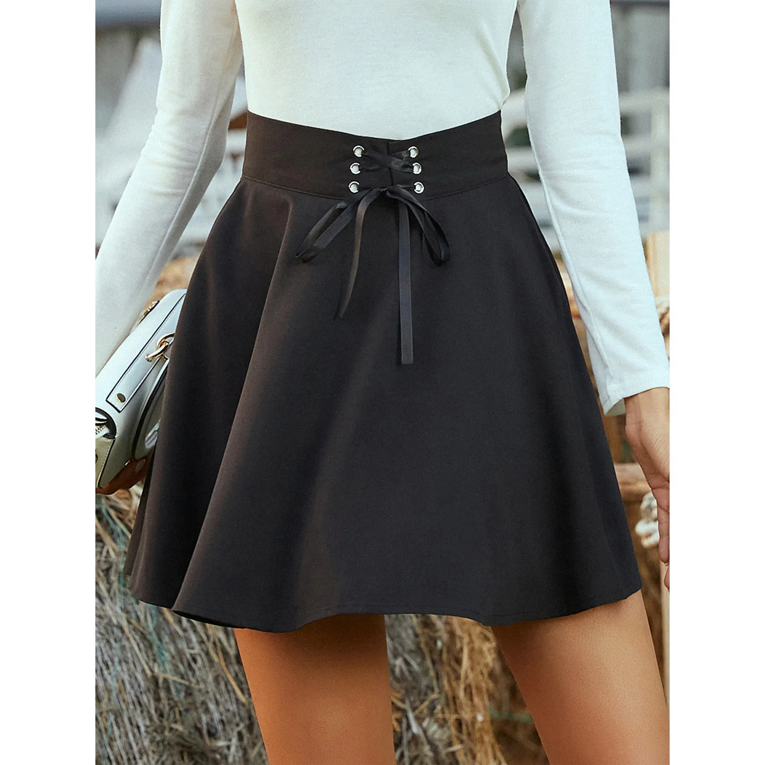 

2022 New Women's Temperament Commuting Fashion Umbrella Skirt High Waist Lace Slim Sexy Street Short Skirt