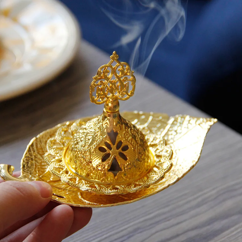 

Gold Metal Handheld Incense Burner Middle Eastern Arab Festival European Style Leaf Tray Incense Burner