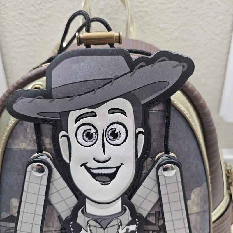 Loungefly Disney Toy Story Woody Puppet Мини-рюкзак Exclusiv Geb Mäd Рождественские подарки