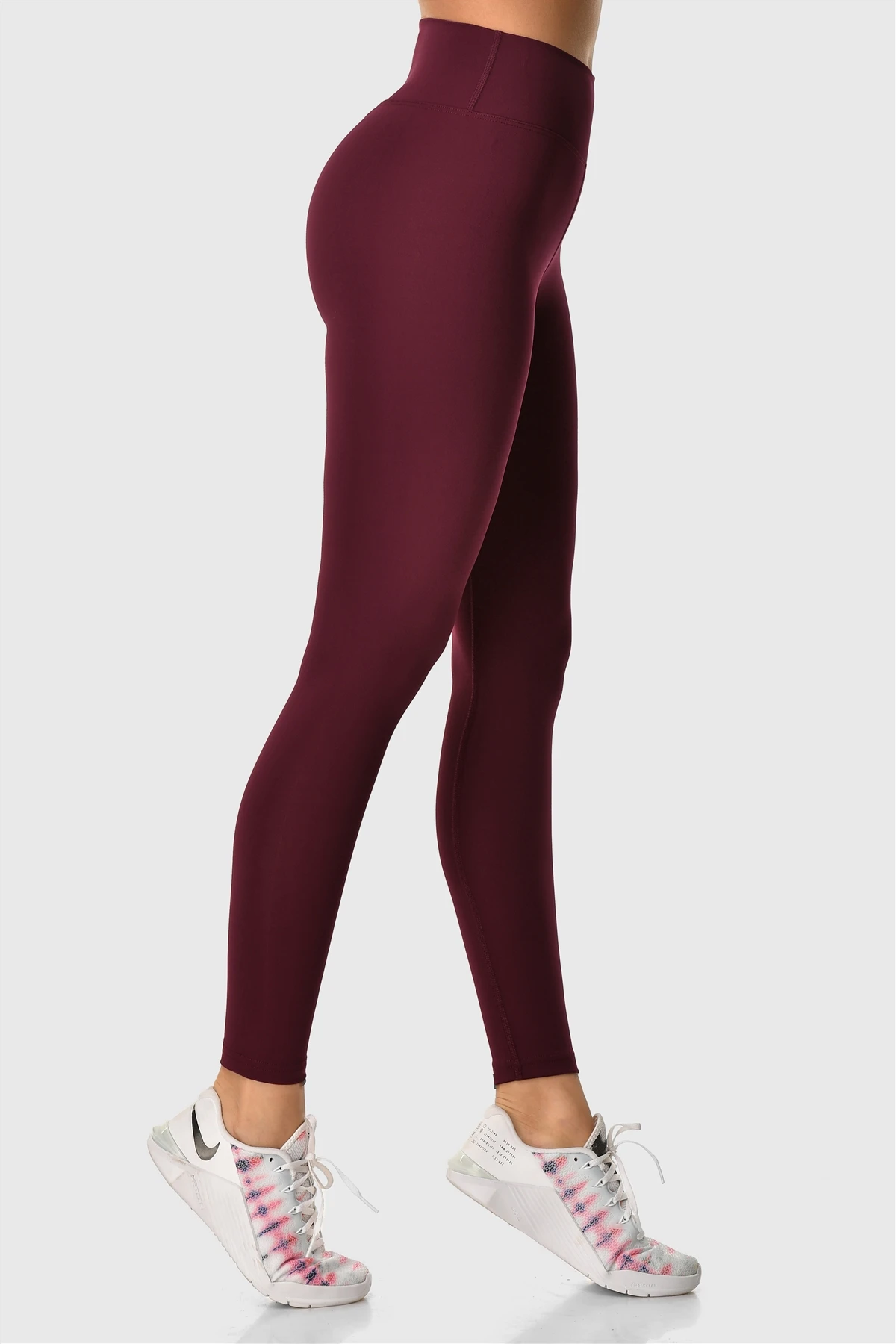 

Superstacy High Bel Cherry Sports Leggings