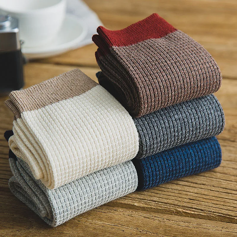 High Quality Men Organic Cotton Harajuku Business Socks Fall Winter Comfortable Combed Cotton Mid-Tube Socks Classic Gift Socks