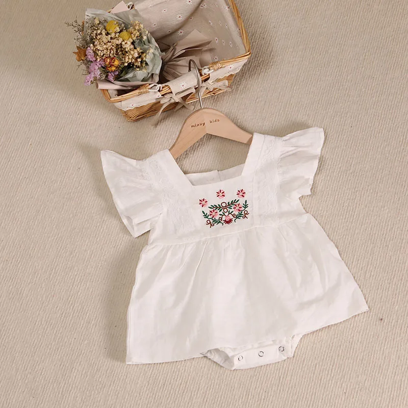 

2022 Summer New Baby Clothing Toddler Triangle Bodysuit Baby Thin Embroidered Flower One Piece