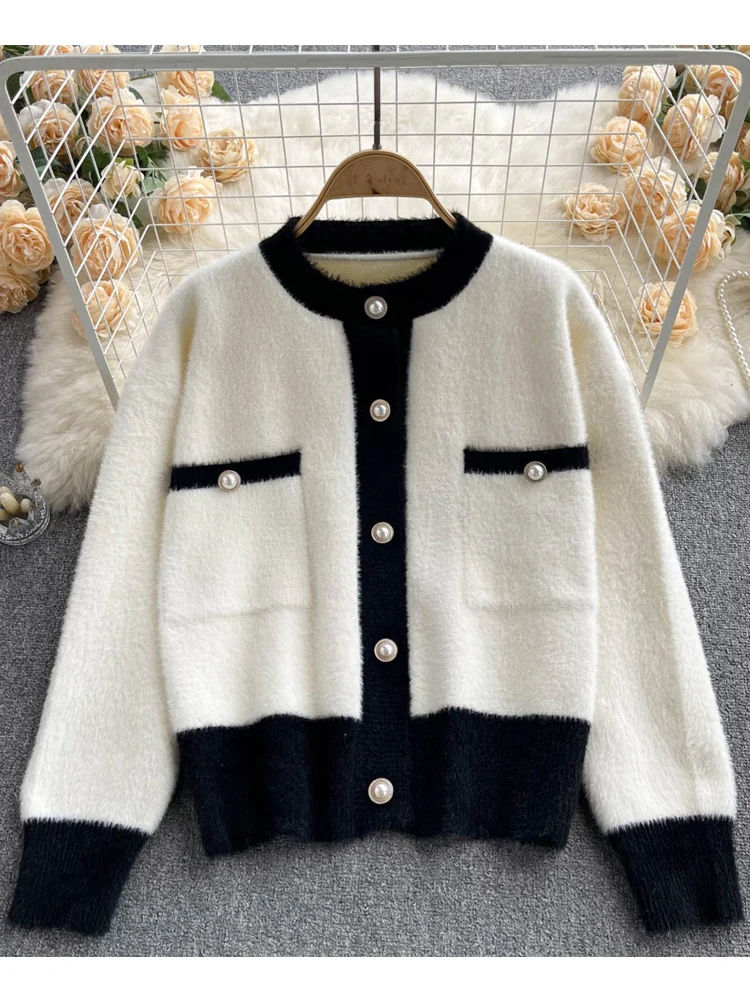 

2022 Autumn New Contrast Color Loose Round Neck Long-sleeved Sweater Cardigan Top Fashion High-end Coat Women Y101