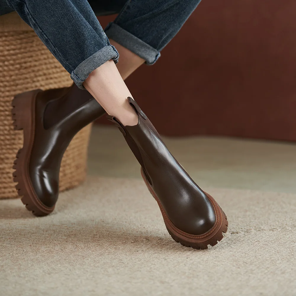 

2022 New Cow Leather Chelsea Boots Women Slip on Ankle Boots Brown Fashion Genuine Leather Boots Ladies Fashion Shoes