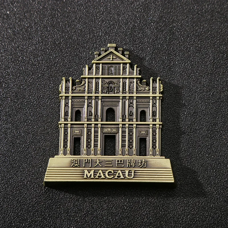 3D-магнит на холодильник большая стена