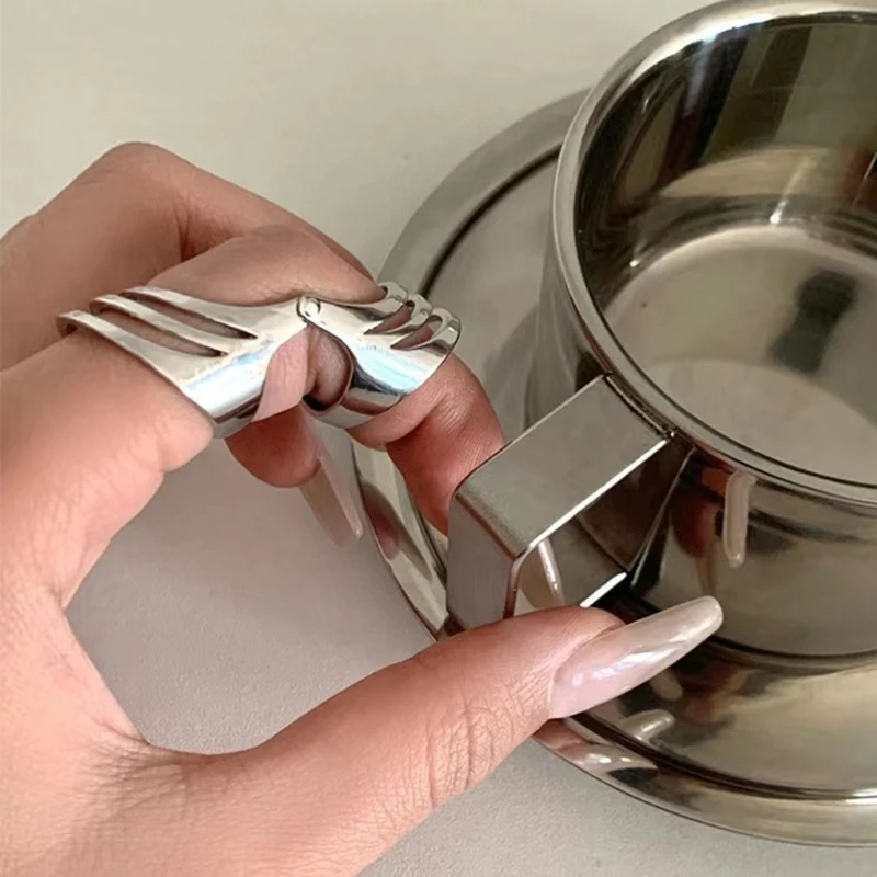 Гибкое соединительное кольцо широкое массивное в готическом стиле ювелирное