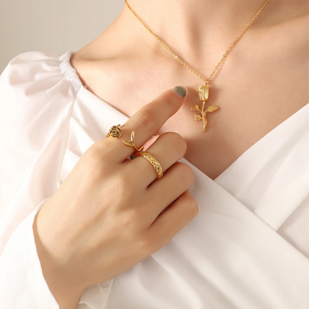 

Fashion Concise18k Jewelry Set Earing rose Neckalce Gift for Women Party Wedding Anniversary