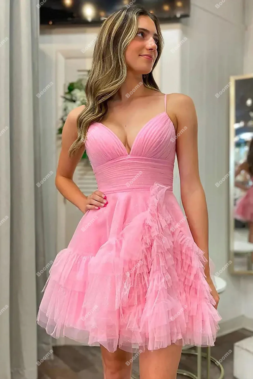 Фото Booma Pink A Line Мини-платья для выпускного вечера с V-образным вырезом и оборками Многоуровневые тюль Коктейльные платья День рождения Платья для женщин 2023 Club Wear №3