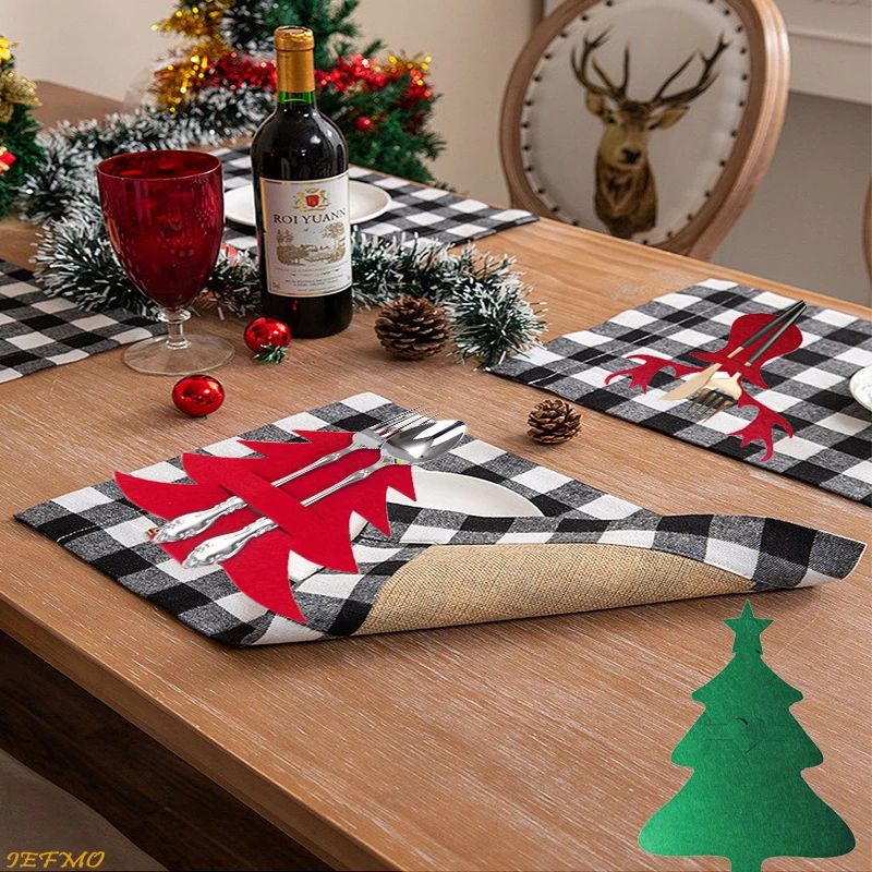 

6Pcs Felt Forks and Spoons Placemats Christmas Cutlery Holders Cutlery Bags Party Table Decorations Christmas Holiday Decoration