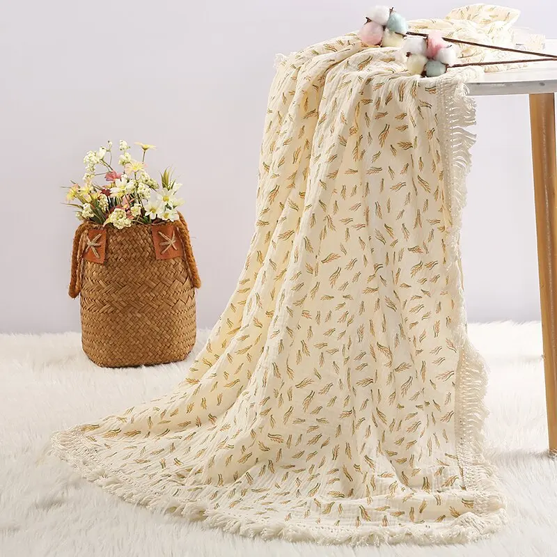 

New European and American children's tassel edge printed cotton blanket baby bath towel baby blanket trolley cover blanket