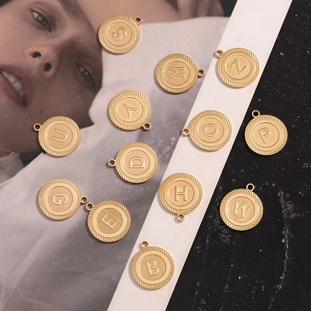 Классические Полосатые Круглые Подвески MamacitaSlay с 26 инициальными буквами новинка