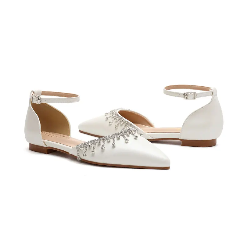 Женские сандалии VIOCNE на плоской подошве роскошная обувь с острым носком и