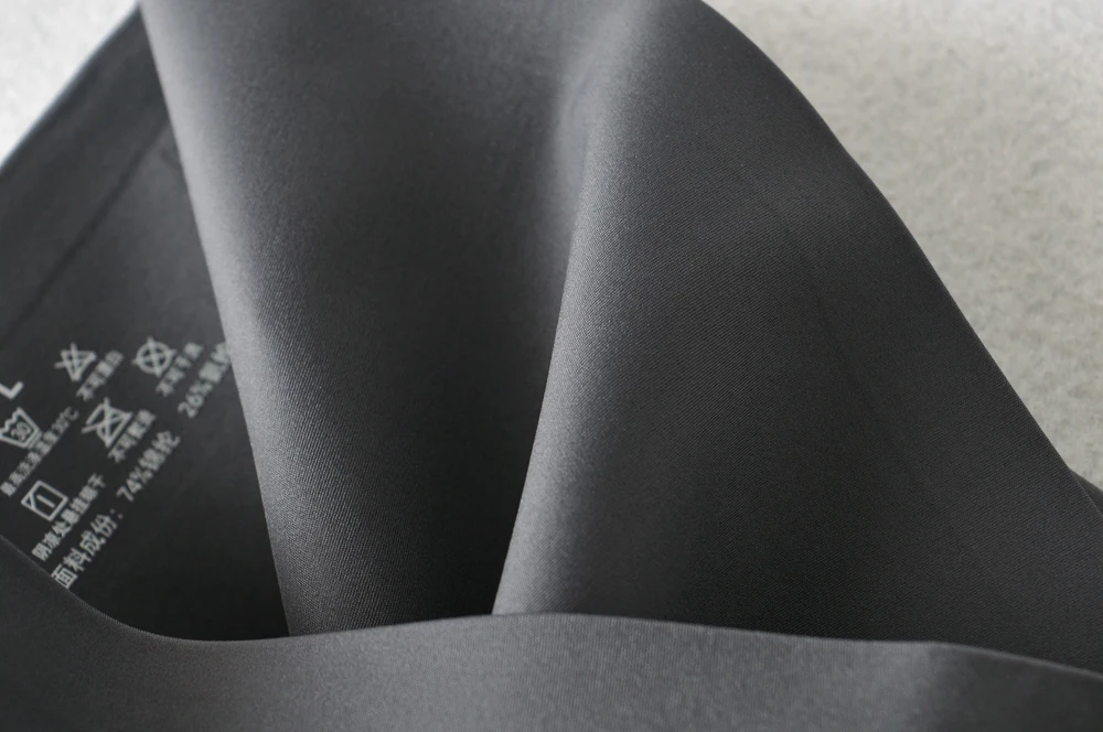 TB five points sharkskin riding pants women's summer thin sports pants high waist yoga elastic quick-drying shorts ninth pants