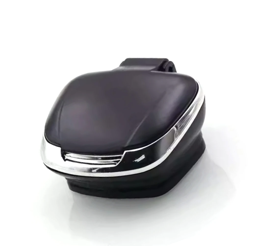 Автомобильная пепельница с открывающейся крышкой и кнопками вертикальная