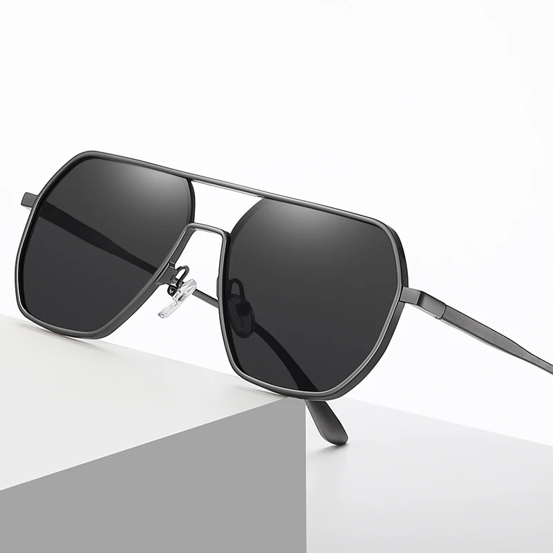 

Aluminum Photochromic Square Sunglasses Men Women Polarized Sun Glasses Chameleon Anti-glare Driving Eyewear Oculos de sol