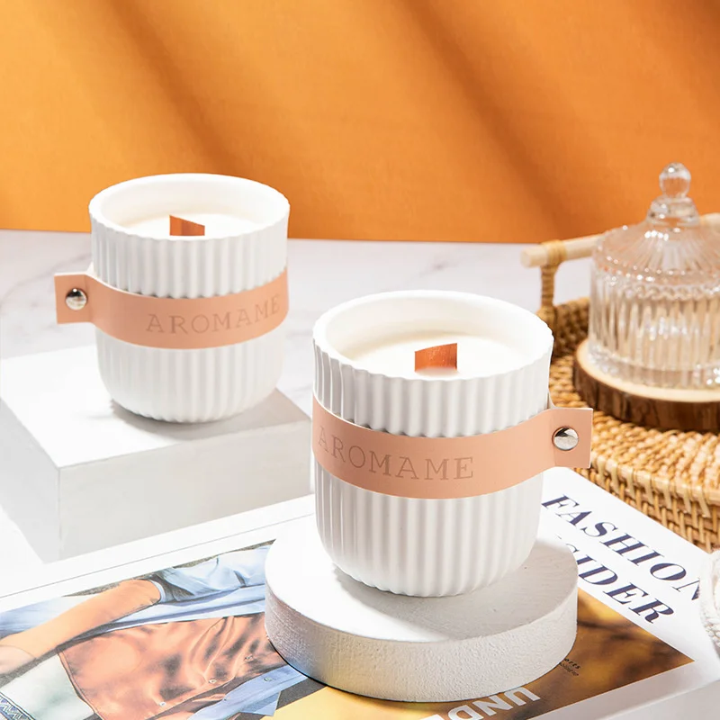 

Aromatherapy Candle Cup Gypsum Concrete Mold Storage Box with Lid Silicone Epoxy Resin Mold for DIY Candlestick Jewelry Box Mold