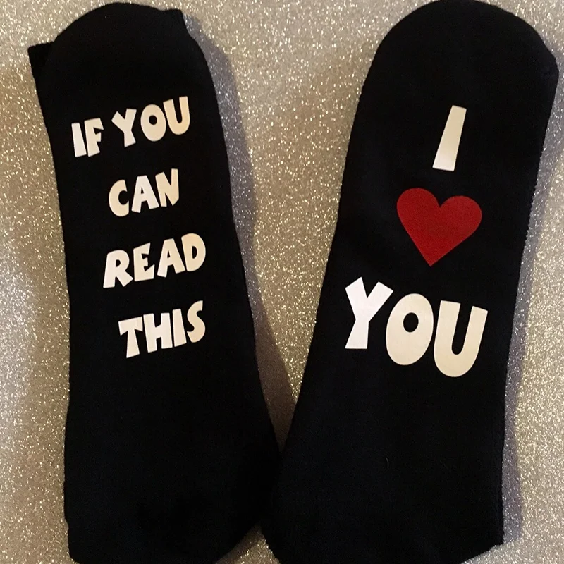 

If you can read this I love you socks bride groom boyfriend girlfriend wife husband Anniversary Valentine's Day present gift