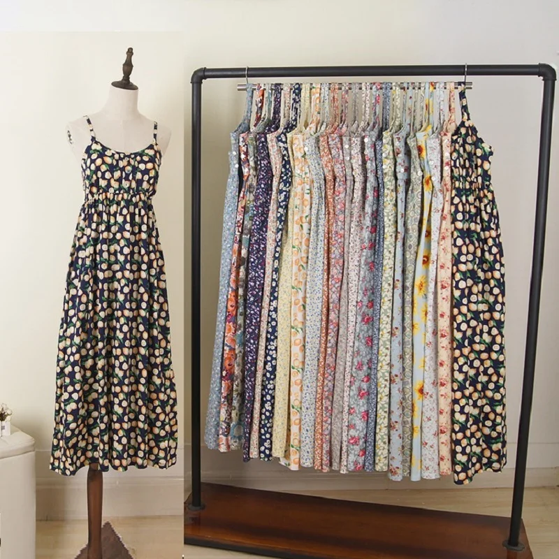 Летнее женское хлопковое длинное платье с открытой спиной и цветочным принтом