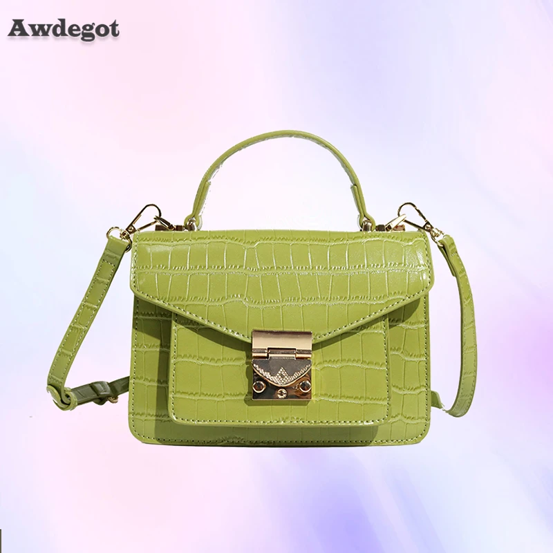 

Women Spring Bags 2022 Trend Triangle Flap Shoulder Messenger Bags Female Square Lock Expanding Handbags Lady Alligator Tote Bag