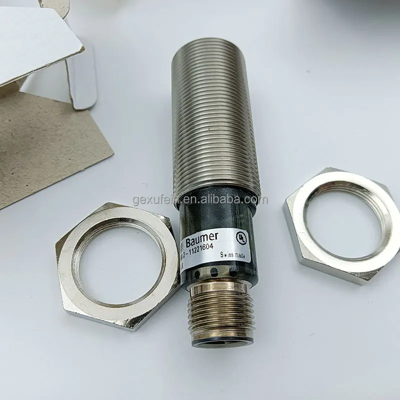 Совершенно новый 100% оригинальный Baumer UR18.DA5.2-UA1B.9SF 1121604 Ультразвуковые датчики