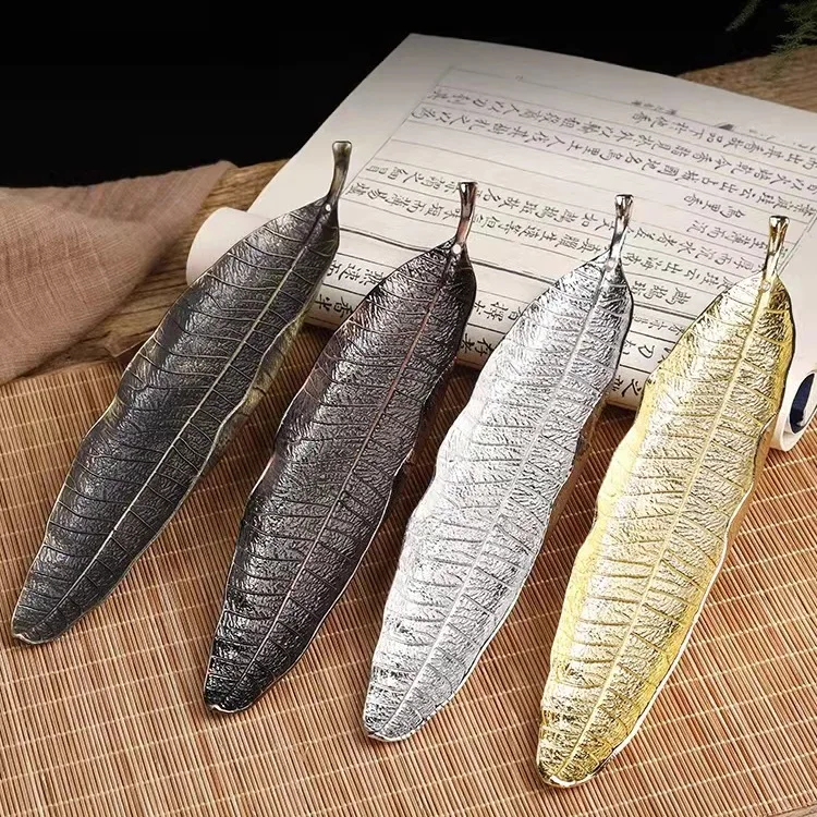 

Retro Copper Leaf Shape Incense Holder Bodhi Leaf Incense Stick Burner Handmade Incense Holder Home Decor Zen Censer for Gift
