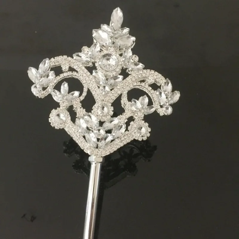 

Cetro Scepter Diamond-encrusted Cane Game Player Props Awards Beauty Pageant Women Detachable Scepter