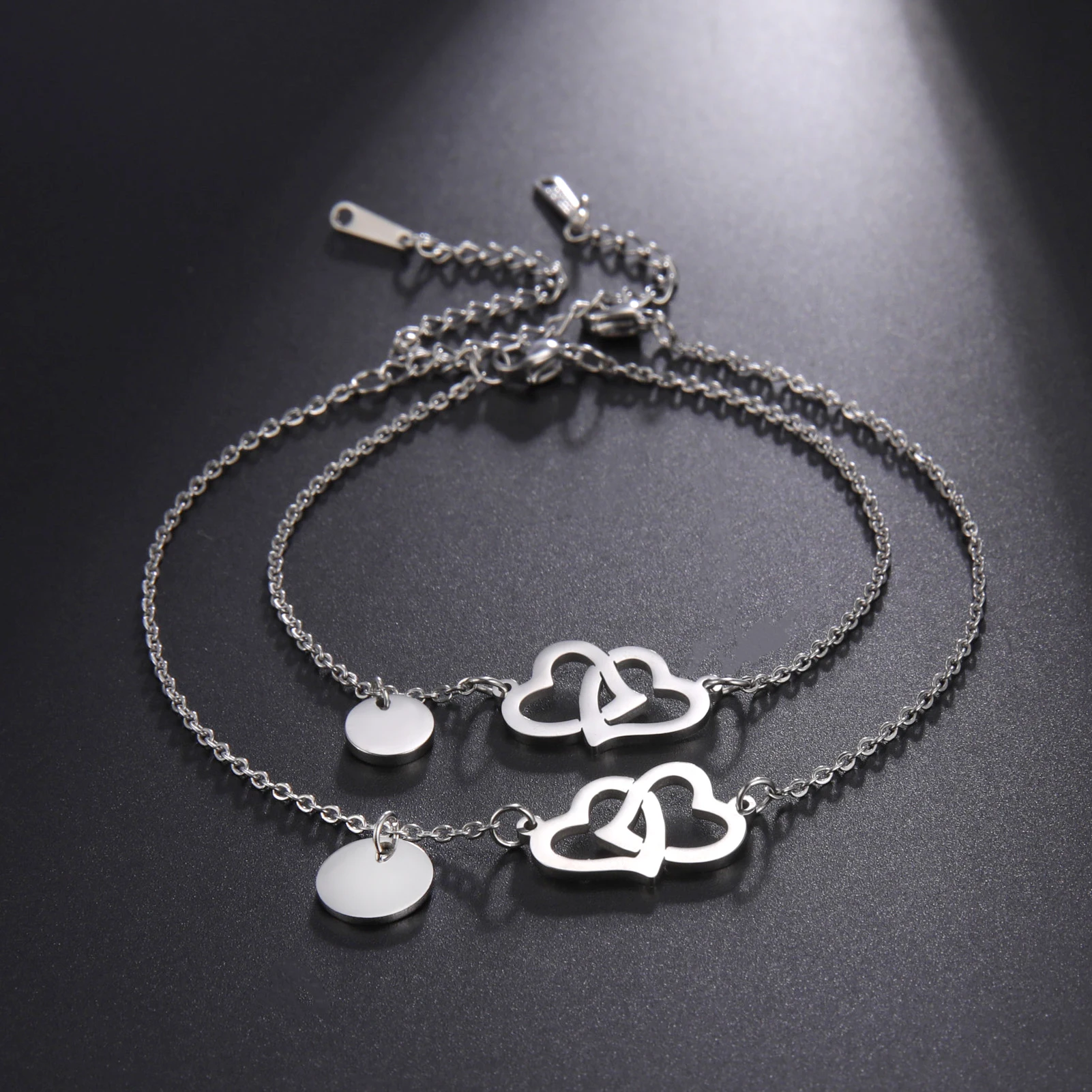 

Ножные браслеты Kkjoy для женщин и мужчин, серебристые браслеты из нержавеющей стали с двумя звеньями и сердечками, простые аксессуары