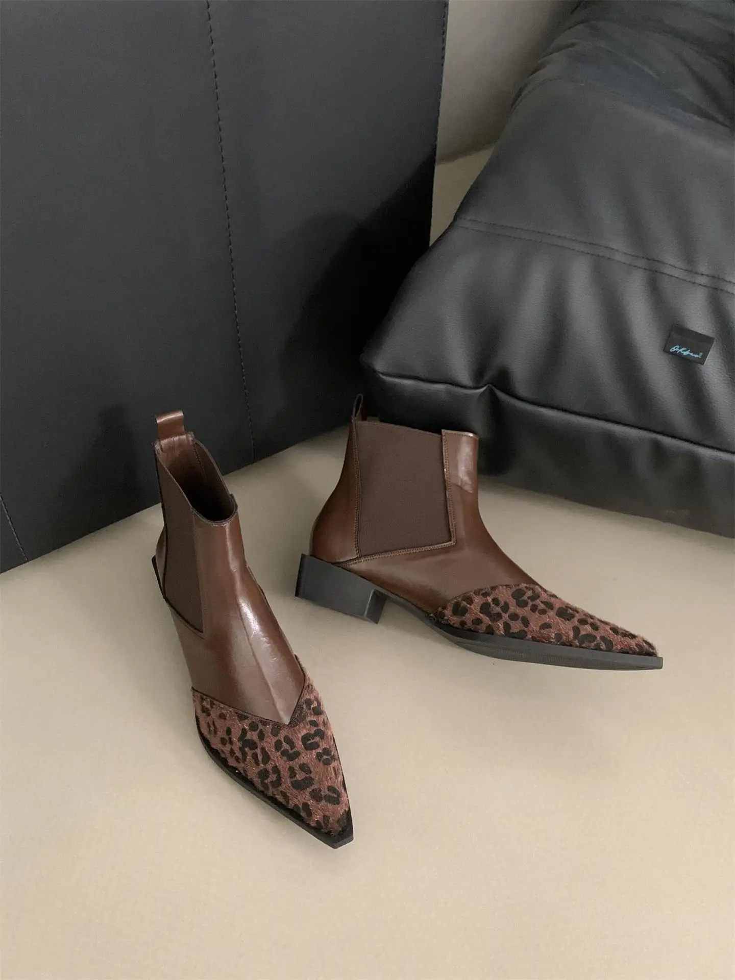 Зимние сапоги Женские резиновые Дождевые сапоги-Женские 2024 Ботильоны с острым