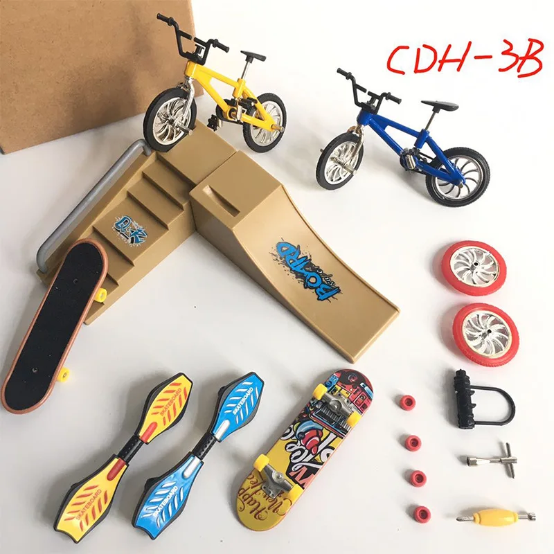 

Mini Finger Skateboarding Fingerboard BMX Bicycle Set Fun Skate Boards Mini Bikes Toys For Children Boys Kids Gifts Color Random
