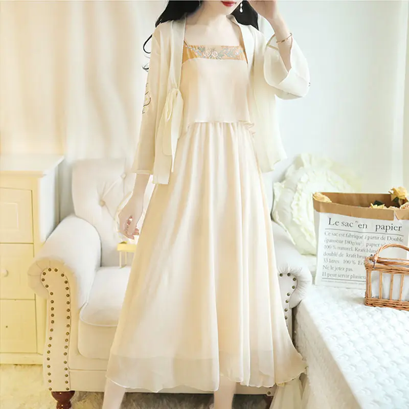 Фото Женский костюм Hanfu из 2 предметов в китайском стиле, повседневное шифоновое платье на бретельках с цветочной вышивкой и кардиган, сказочные костюмы, лето 2022 №2