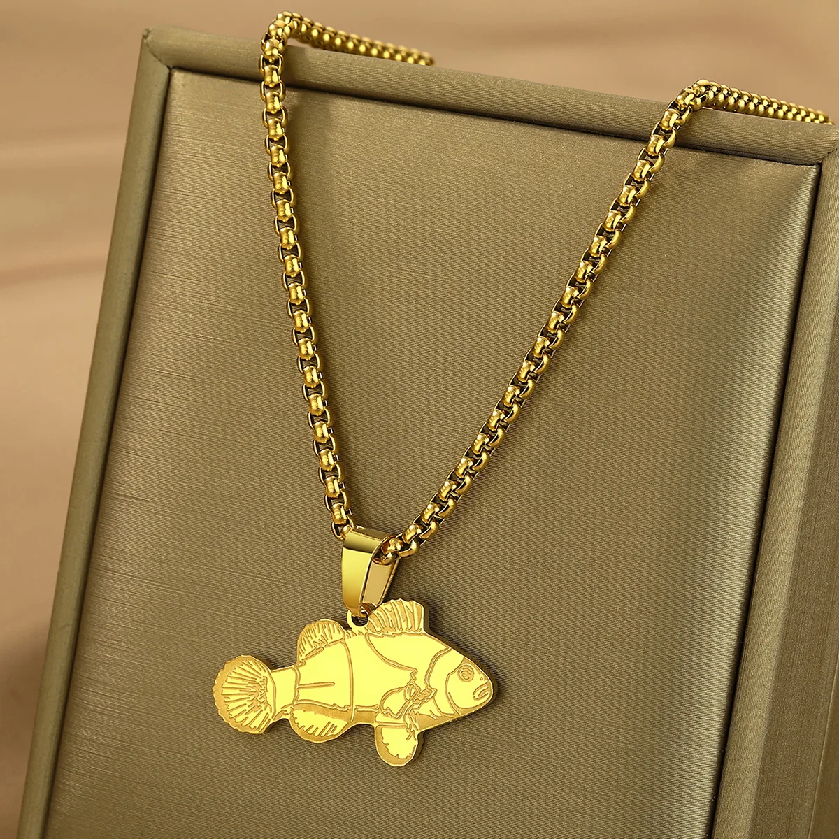 Ожерелье QIMING из нержавеющей стали с кулоном в виде рыбы клоун для женщин и мужчин