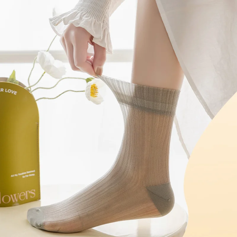 Summer Ultra-thin Silk Socks Women Anti-hook Silk Solid Breathable Crystal Invisible Socks Harajuku Designer Mid-tube Socks