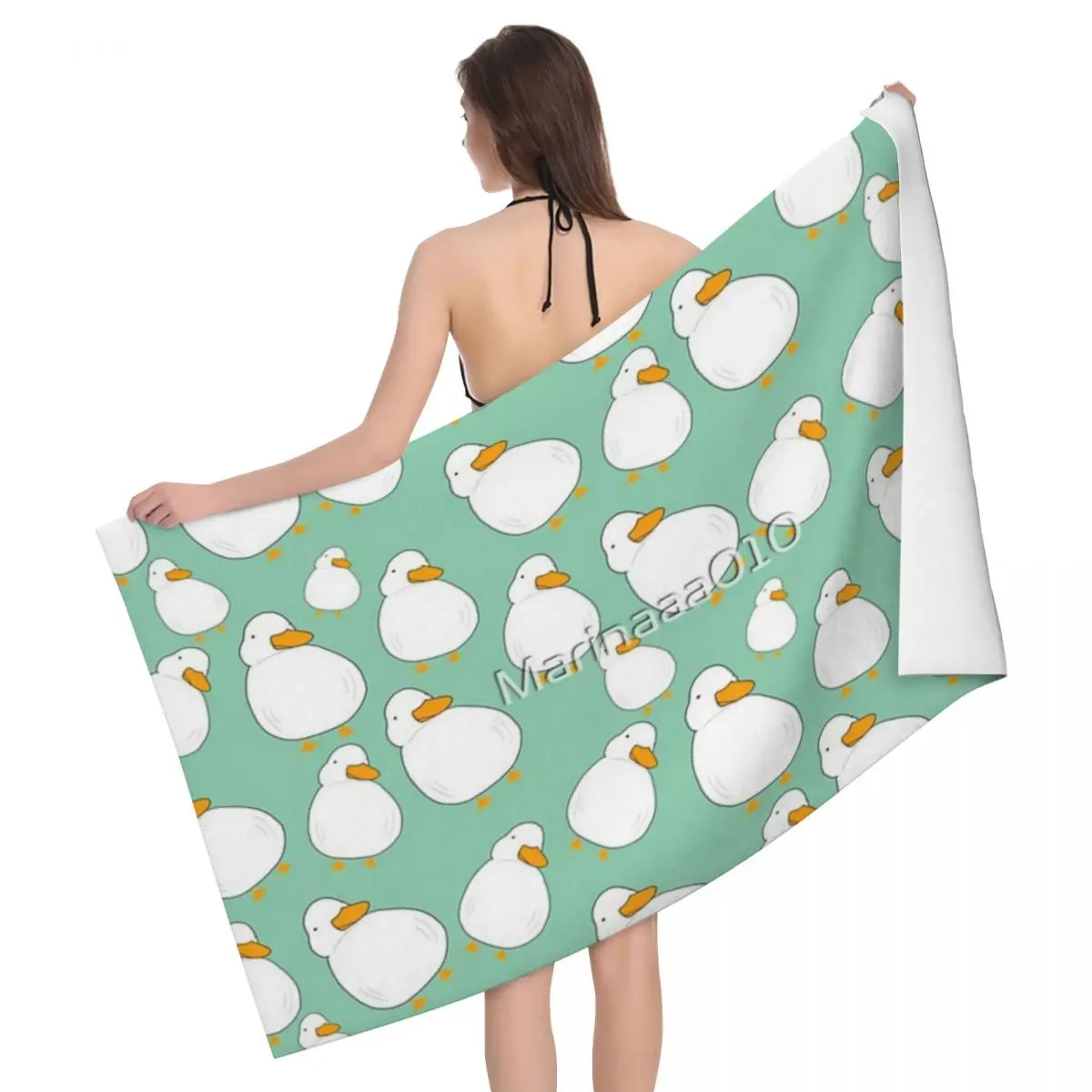 

Chubby Duck Pattern 80x130cm Bath Towel Brightly Printed For Beach Wedding Gift