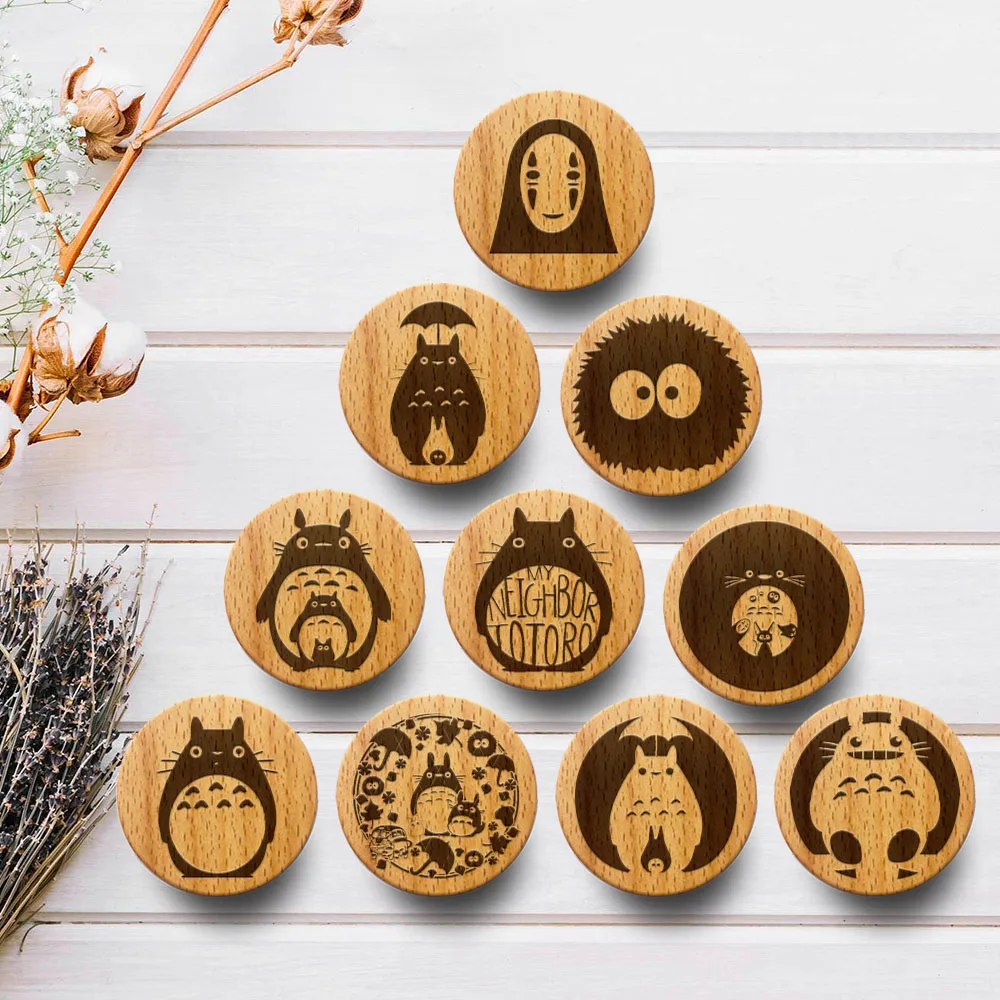 

New Engraved cartoon Animal Wooden Drawer Knob Boho Nursery Cabinet Pulls Nature Wood Coat Hook Children's Room Furniture Handle