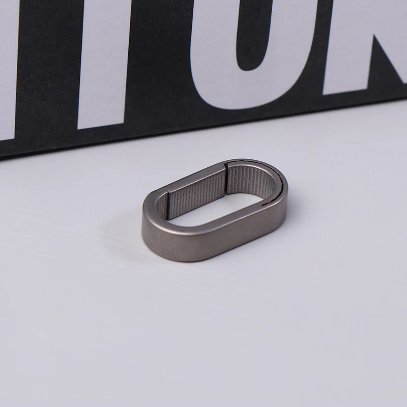 1 шт. Универсальный мини-брелок для ключей из титанового сплава