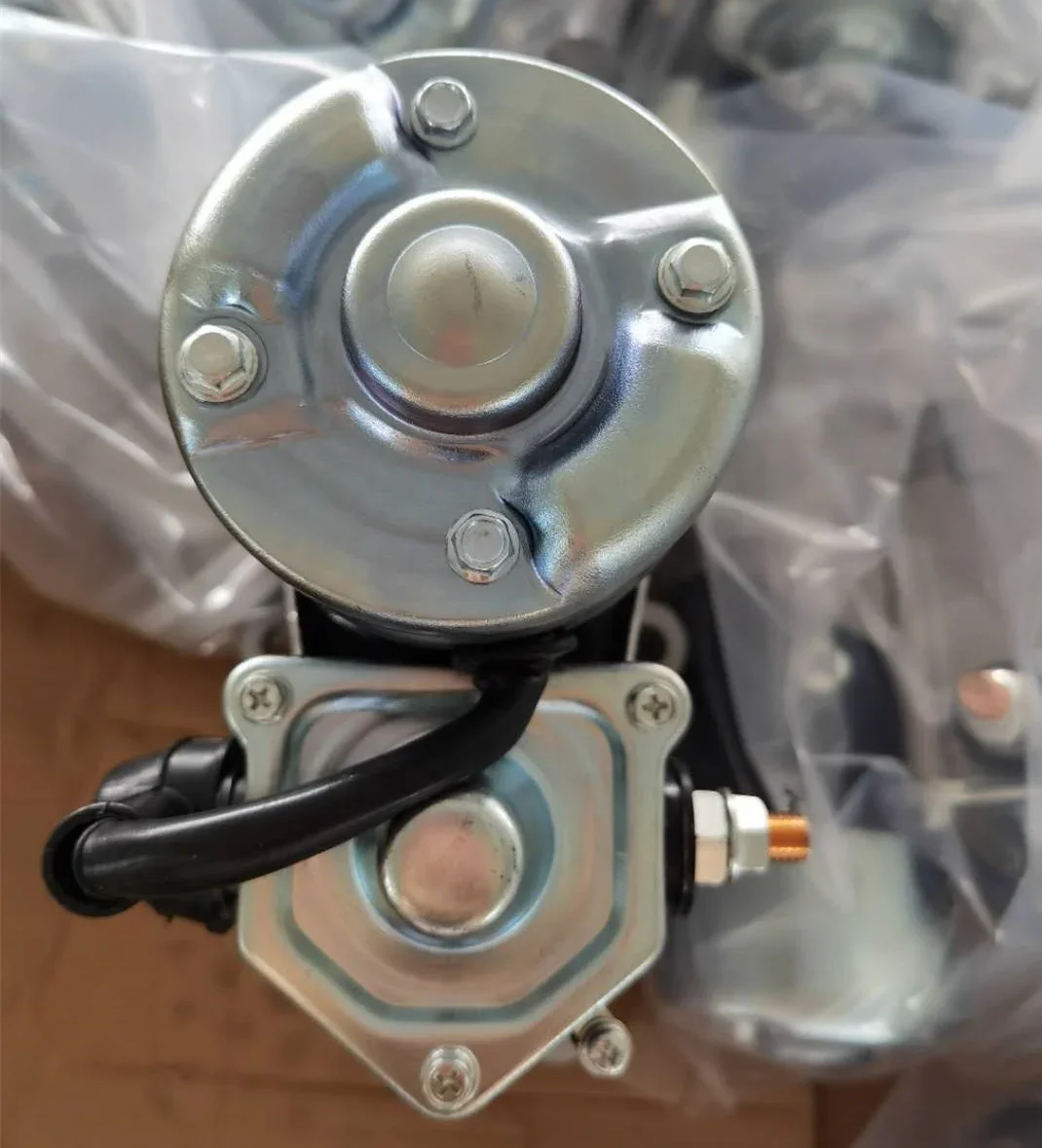 Стартер подходит для DAEWOO DOOSAN DB58T DH150-7 DH220-5 0280006200 1811001410 5811001180 1-81100-191-0 18100 65-26201-7044A