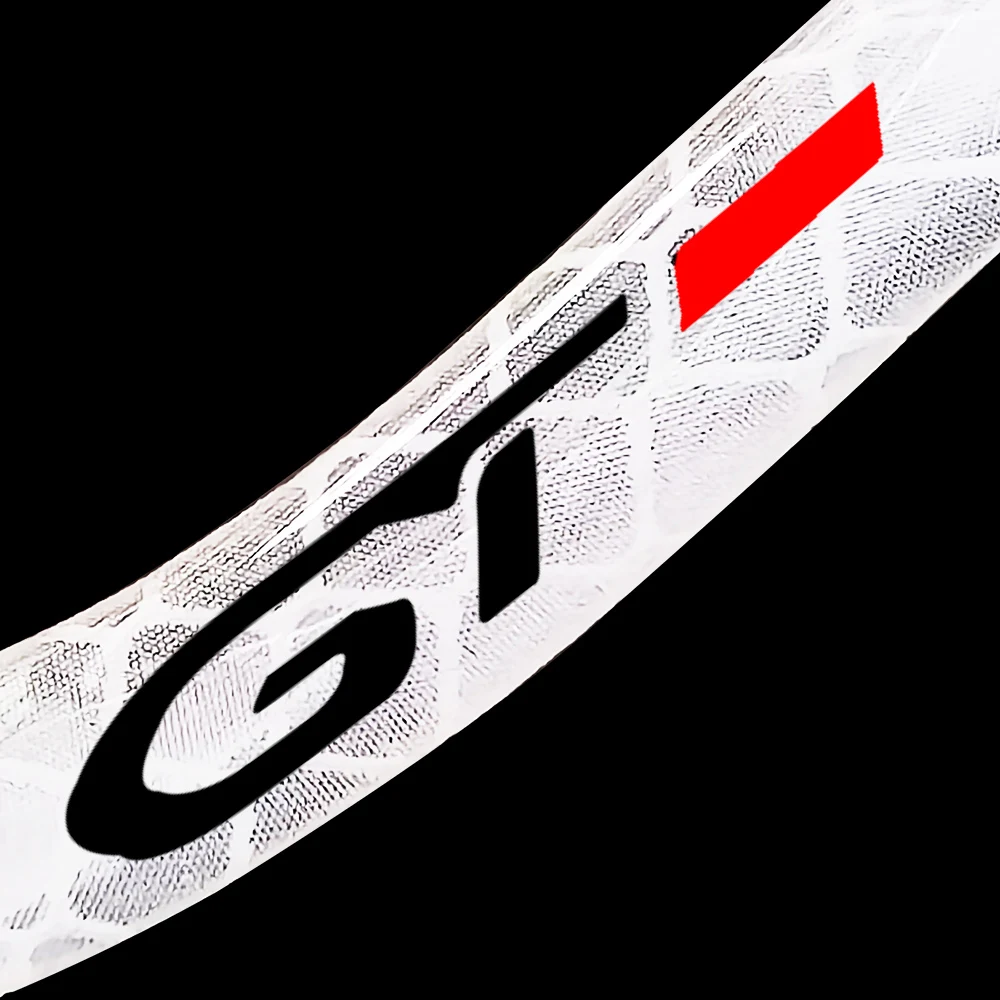 Набор светоотражающих наклеек на ступицу колеса автомобиля обод светящиеся для