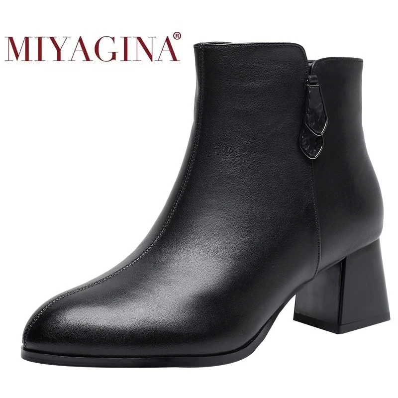 

New Women Boots Retro Genuine Leather Ankle Boots For Women Spring Autumn Winter Warm Shoes Pointed Toe High Heel Ladies Boots