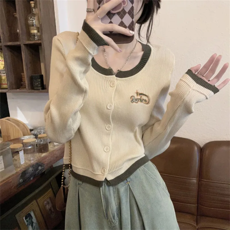 Женский осенний модный лоскутный тонкий однотонный трикотаж с квадратным