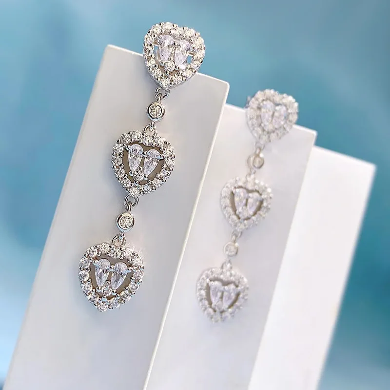 Купи Jewelry European and American hot selling long earrings women's fashion geometric diamond earrings earrings за 1,854 рублей в магазине AliExpress
