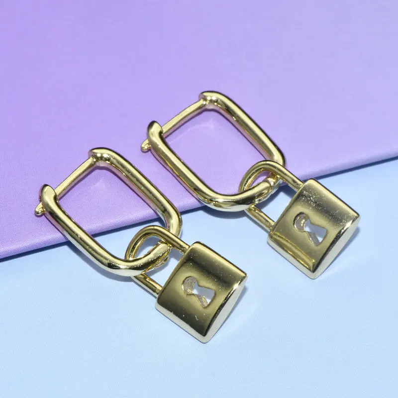 

Роскошные ювелирные изделия, оптовая продажа, позолоченные медные Висячие серьги-кольца для женщин