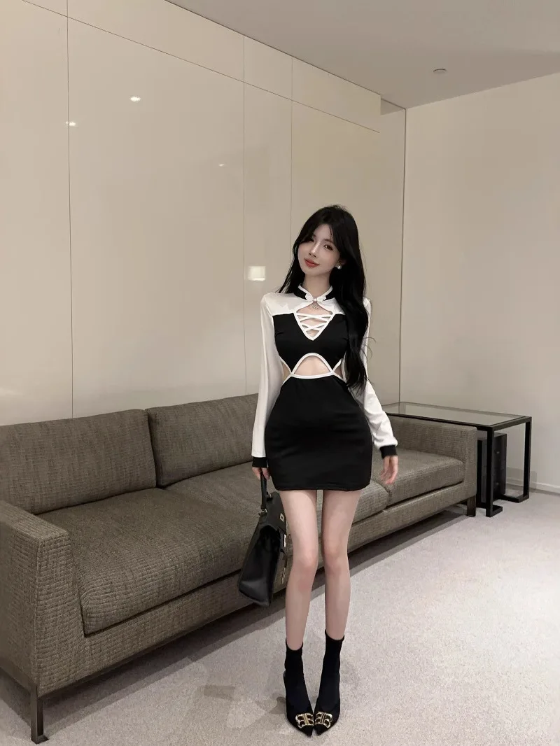 Версия дизайна корейское платье с воротником-стойкой и открытой спиной длинными